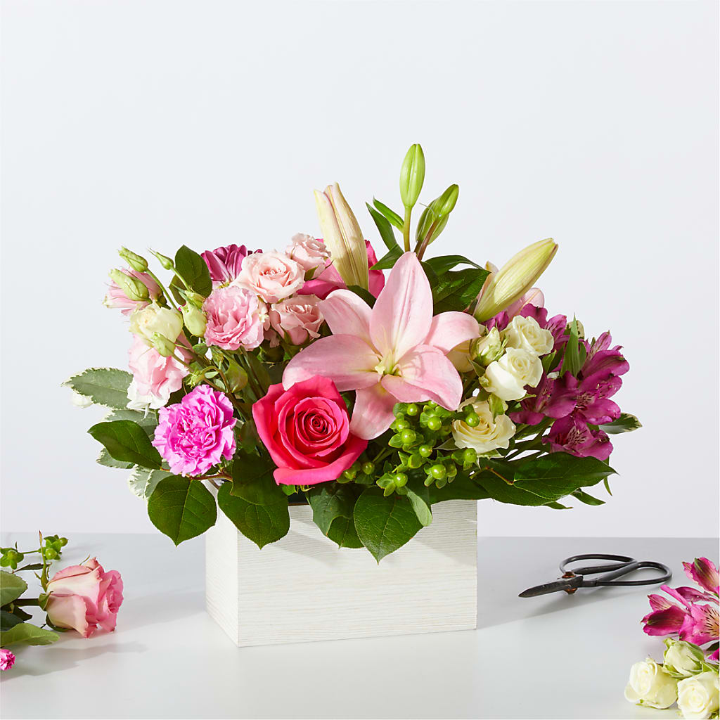 Sweetberry Box – A Florist Original – Cafe Flora, Albuquerque NM