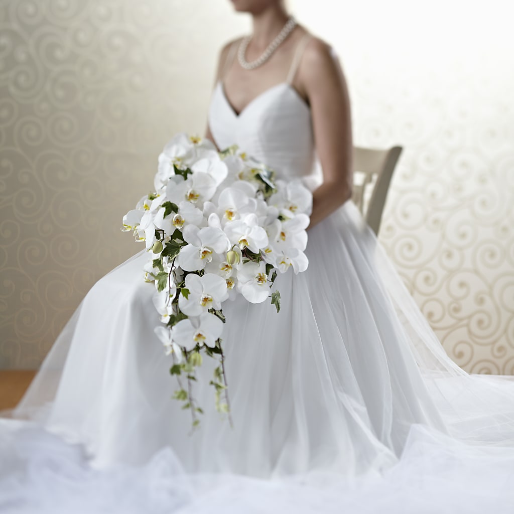 Classic White Bouquet – Cafe Flora, Albuquerque NM